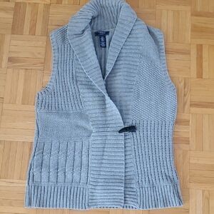 Chaps Gray Cable & Rib Knit Shawl Collar Cardigan Sweater Vest W/ Toggle Closure